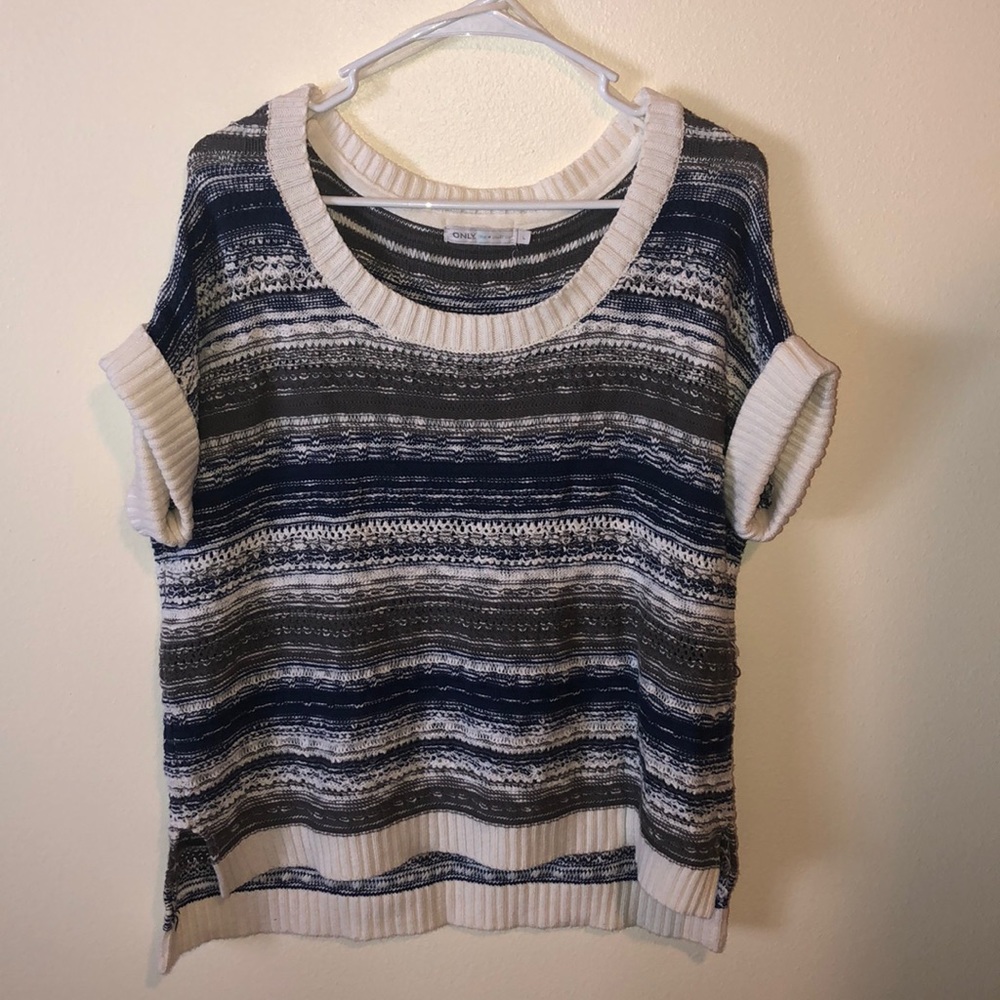 Knit crop top